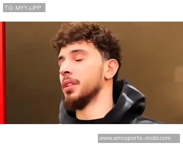 杜兰特谈申京熊抱事件表示早已对其充满好奇与了解